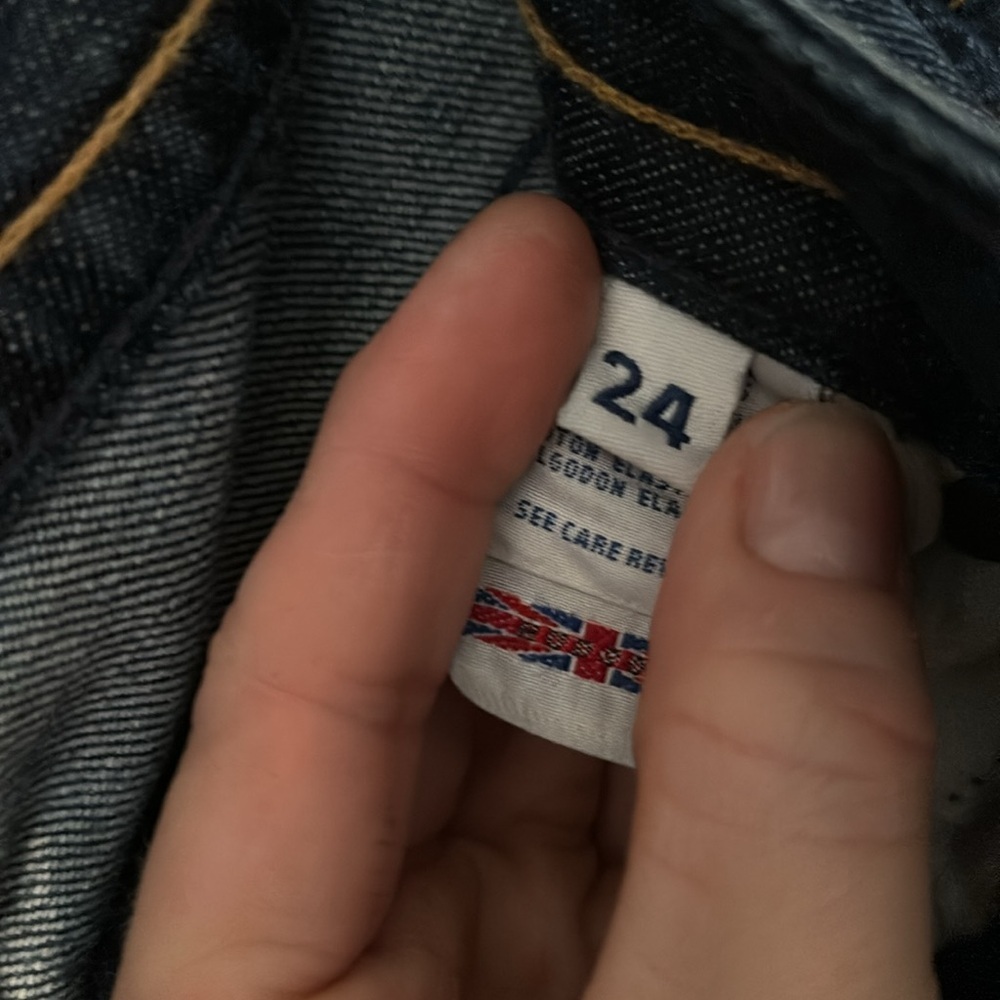 Hudson jeans low rise flare size 24 - Picture 5 of 7